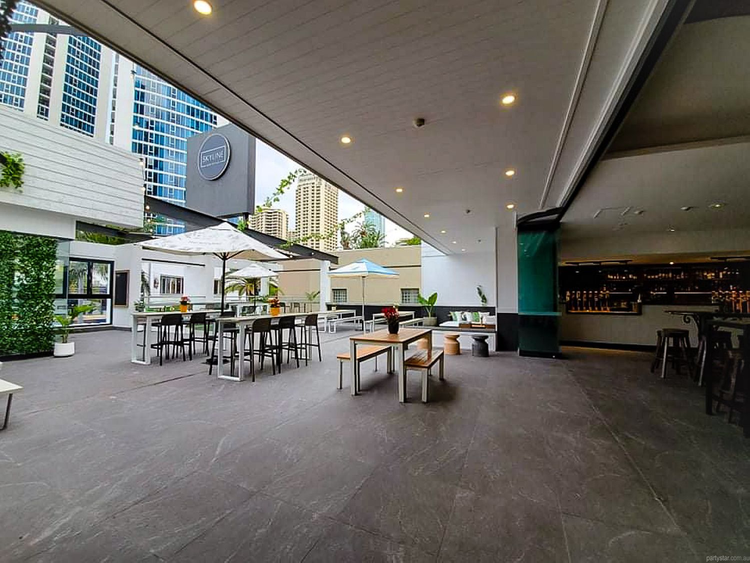 Waxy's Irish Pub, Surfers Paradise, QLD. Function Room hire photo #4