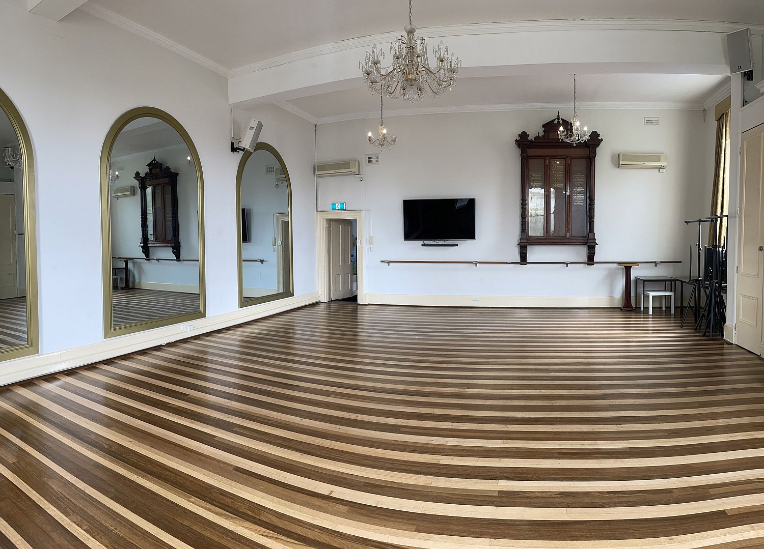 Russian House, Fitzroy, VIC. Venue photo #2