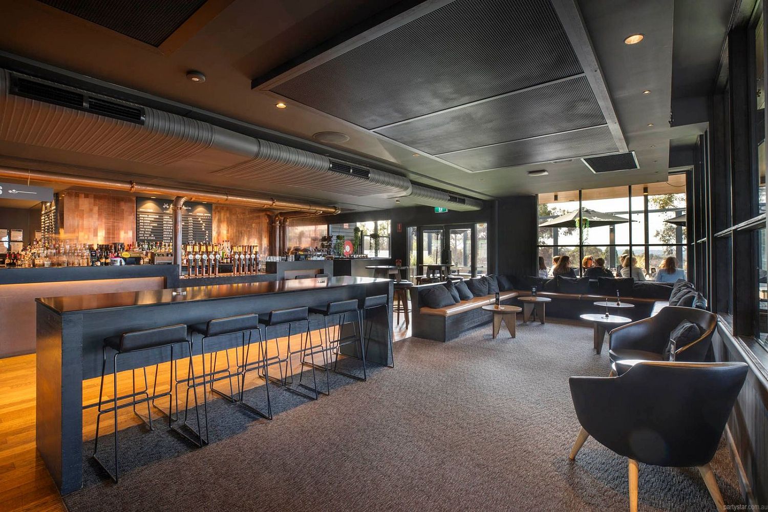 The Rogue Squire, Wheelers Hill, VIC. Venue photo #2