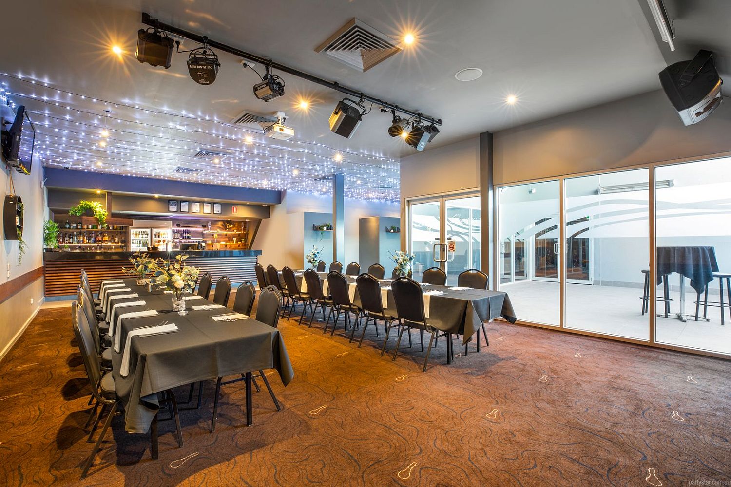 Shoppingtown Hotel, Doncaster, VIC. Function Room hire photo #2