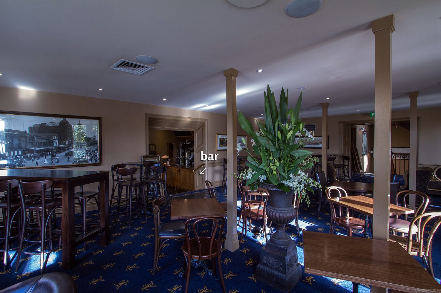 Young and Jackson, Melbourne, VIC. Function Room hire photo #5