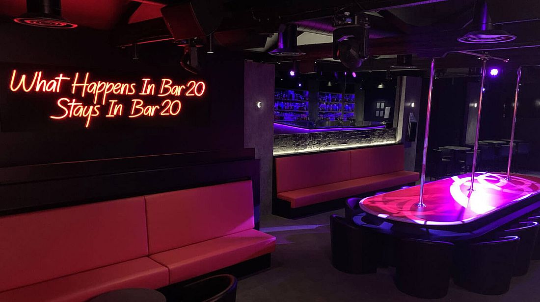 First venue photo of Showgirls Bar 20